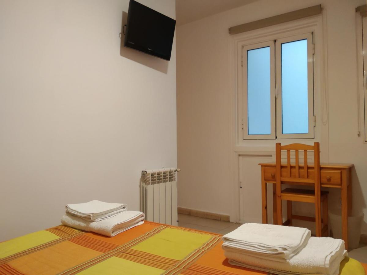 Pension Dominguez Madri Exterior foto